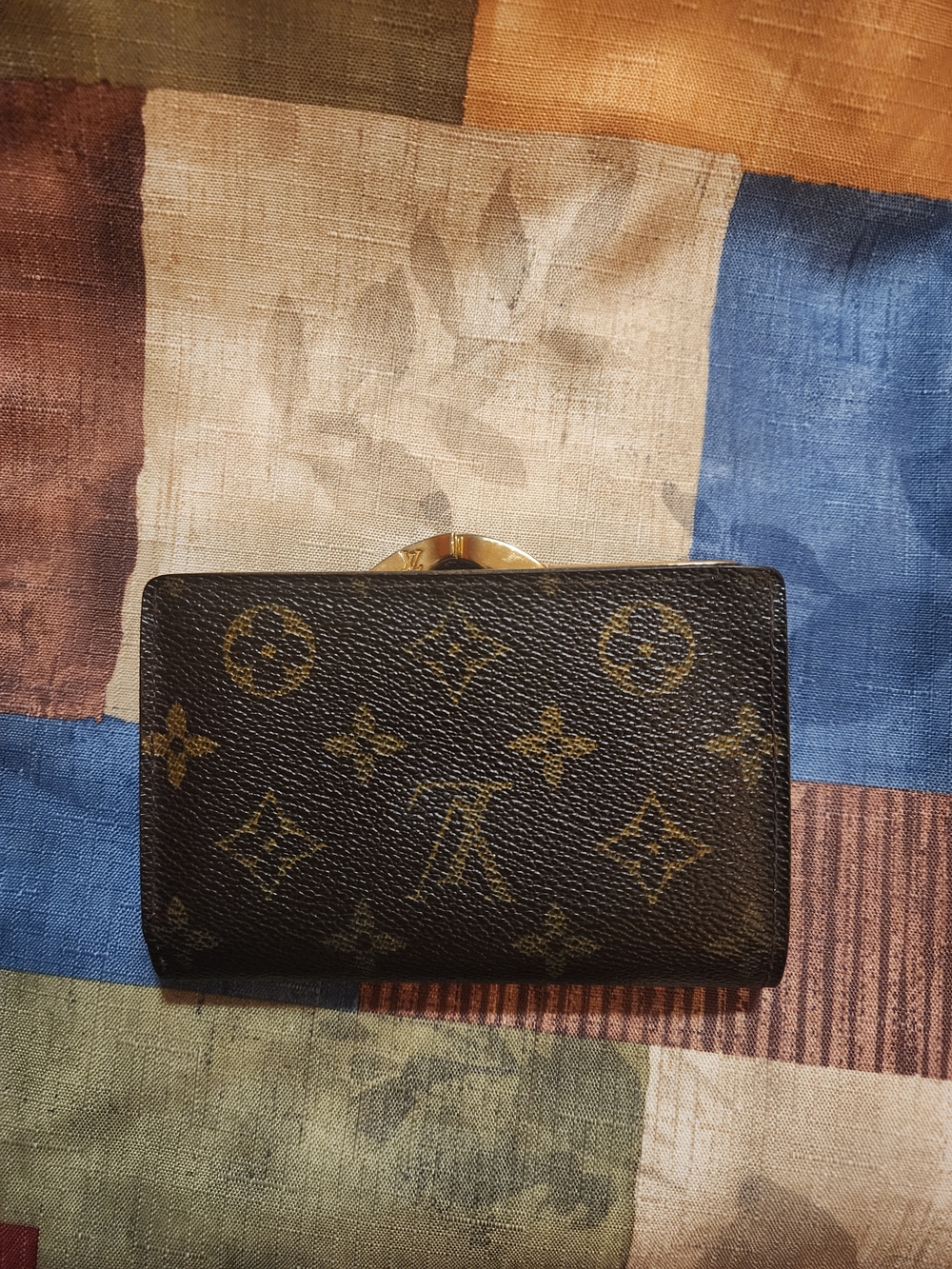 SALE! ✨️ Louis Vuitton Monogram Canvas Portefeuille Wallet - Picture 2 of 12